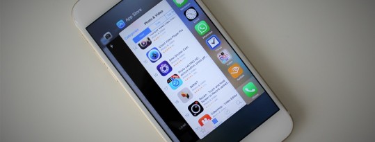 Apple’s software SVP says quitting apps in the background does not help improve battery life